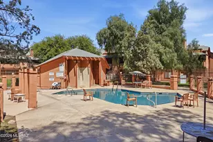 1710 W Park Wood Ln, Tucson, AZ 85746 - Photo 26