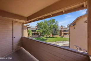 1710 W Park Wood Ln, Tucson, AZ 85746 - Photo 2