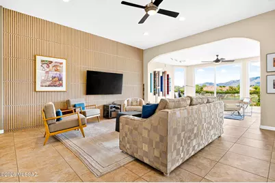 14192 N Biltmore Drive, Oro Valley, AZ 85755 - Photo 10