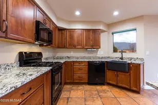 1176 E Rising Sun Dr, Oro Valley, AZ 85755 - Photo 12