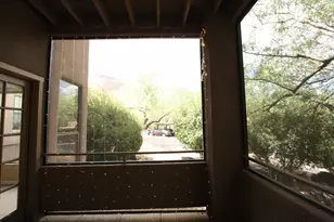 6655 N Canyon Crest Dr, Tucson, AZ 85750 - Photo 18