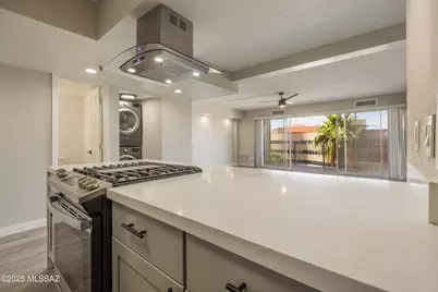 425 W Paseo Redondo #3H, Tucson, AZ 85701 - Photo 8