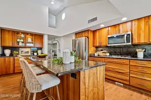 11725 N Via de la Verbenita, Oro Valley, AZ 85737 - Photo 20