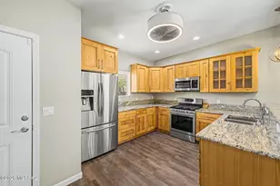 612 S Julie Ave, Tucson, AZ 85710 - Photo 2