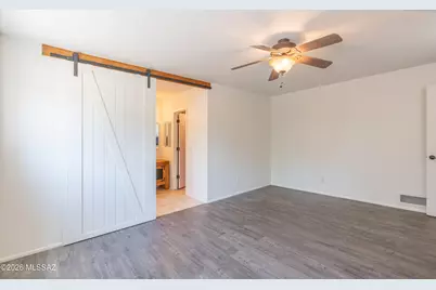 2942 N Longhorn Drive, Tucson, AZ 85749 - Photo 12
