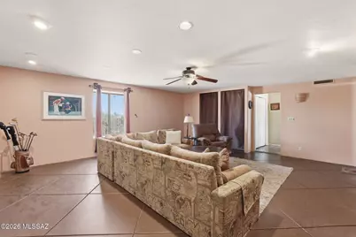 4390 N Camino Vinorama, Tucson, AZ 85750 - Photo 12