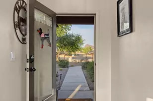 7985 N Pleasant Ln, Tucson, AZ 85743 - Photo 8