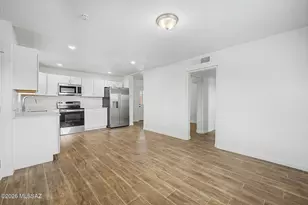 313 W 42nd St, Tucson, AZ 85713 - Photo 6