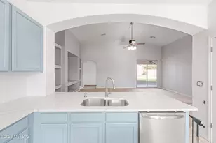 3460 N Harcan Mine Pl, Tucson, AZ 85745 - Photo 16
