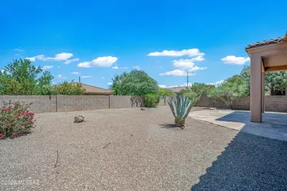 7536 W Sand River Way, Tucson, AZ 85743 - Photo 32