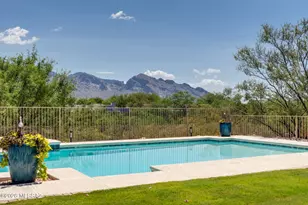 11720 N Via de la Verbenita, Oro Valley, AZ 85737 - Photo 32
