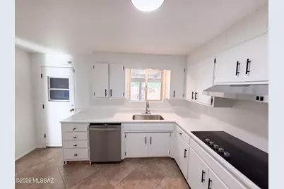 917 N Miller Drive, Tucson, AZ 85710 - Photo 8