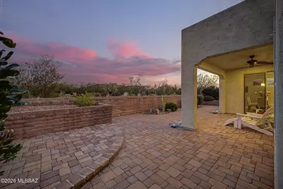 521 N Easter Lily Lane, Green Valley, AZ 85614 - Photo 36