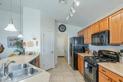 61033 E Forelock Place, Saddlebrooke, AZ 85739 - Photo 12