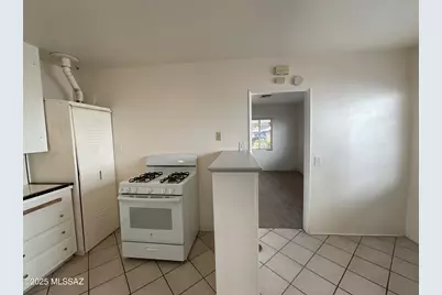 2129 E 2nd Street, Tucson, AZ 85719 - Photo 8