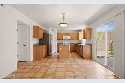 2981 N Cardell Circle, Tucson, AZ 85712 - Photo 8