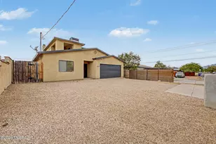 1605 N Fremont Ave, Tucson, AZ 85719 - Photo 2