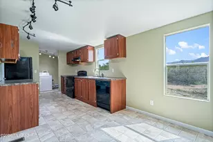 33876 S Lindell Ln, Oracle, AZ 85623 - Photo 6