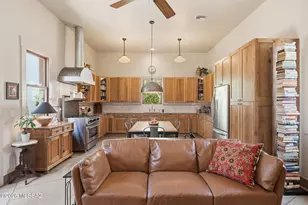 671 S Main Ave, Tucson, AZ 85701 - Photo 12