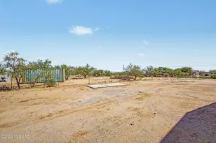 8895 S Marstellar Rd, Tucson, AZ 85736 - Photo 42