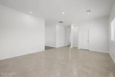 8895 S Marstellar Road, Tucson, AZ 85736 - Photo 10