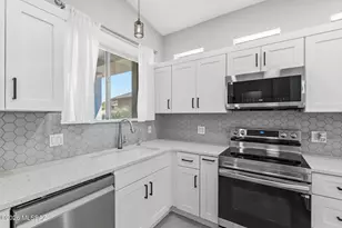 4687 S Holly Rose Dr, Green Valley, AZ 85622 - Photo 24