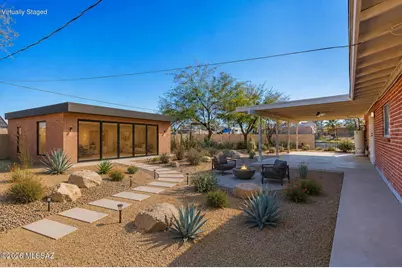 1941 S Cloverland Avenue, Tucson, AZ 85711 - Photo 2