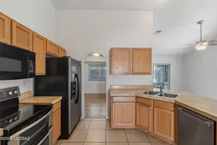 4611 Elkridge Dr, Tucson, AZ 85730 - Photo 12