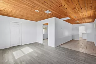 4735 E 4th St, Tucson, AZ 85711 - Photo 12