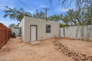 4735 E 4th St, Tucson, AZ 85711 - Photo 4