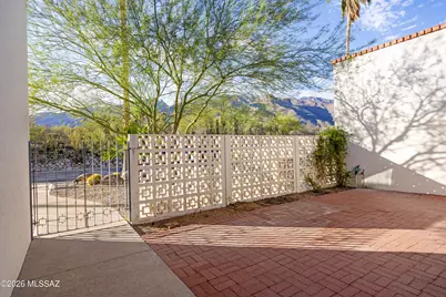 5874 N Camino Esplendora, Tucson, AZ 85755 - Photo 4