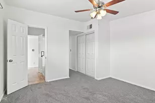 6735 E Montecito Dr, Tucson, AZ 85710 - Photo 14