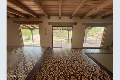 10121 E Catalina Highway, Tucson, AZ 85749 - Photo 32
