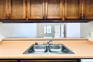 7664 E 22nd St, Tucson, AZ 85710 - Photo 12