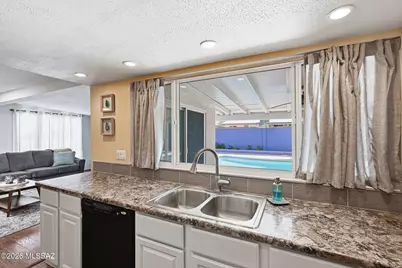 9340 E Helen Street, Tucson, AZ 85715 - Photo 20