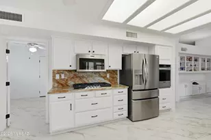 14592 N Alamo Canyon Dr, Oro Valley, AZ 85755 - Photo 4