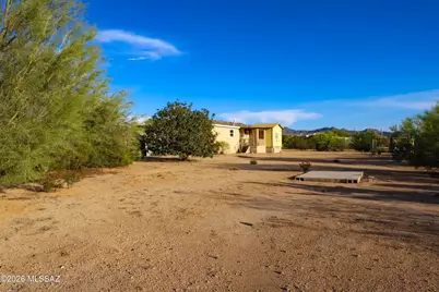 10844 W Ina Road, Tucson, AZ 85743 - Photo 8
