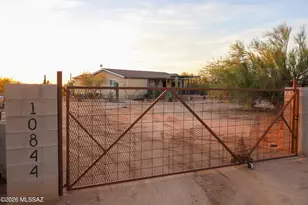 10844 W Ina Rd, Tucson, AZ 85743 - Photo 32