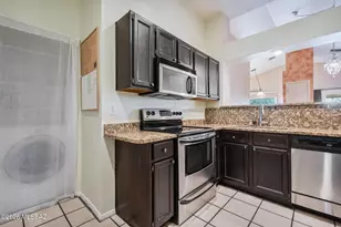 4769 W Lessing Ln, Tucson, AZ 85742 - Photo 32