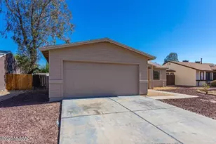 1940 W Chardonnay Dr, Tucson, AZ 85746 - Photo 2