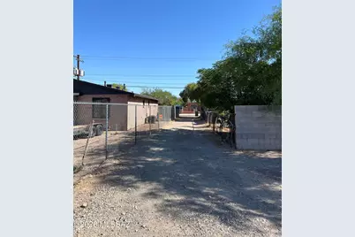 113 W Corona Road #2, Tucson, AZ 85756 - Photo 30