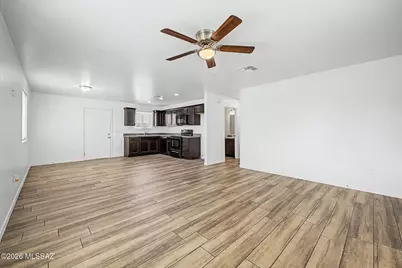 907 E 32nd Street, Tucson, AZ 85713 - Photo 6