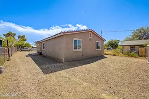 907 E 32nd St, Tucson, AZ 85713 - Photo 24