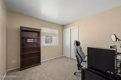 6616 W Wenden Way, Tucson, AZ 85743 - Photo 20