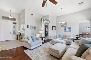 13218 N Pioneer Way, Oro Valley, AZ 85755 - Photo 10