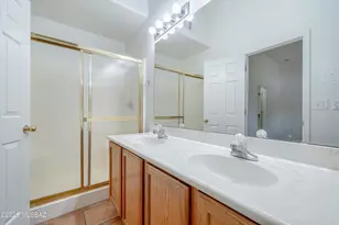 9780 E Paseo Del Tornasol, Tucson, AZ 85747 - Photo 30