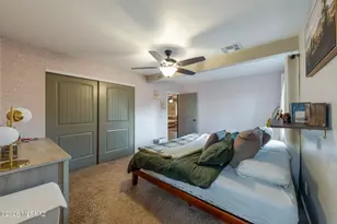 8101 E Kenyon Dr, Tucson, AZ 85710 - Photo 14