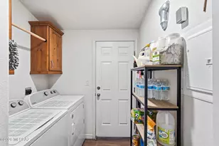 4001 E Blacklidge Dr, Tucson, AZ 85712 - Photo 36