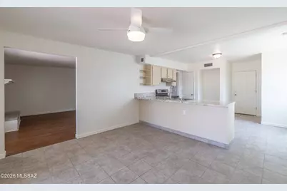 2434 S Palm Springs Drive, Tucson, AZ 85710 - Photo 12