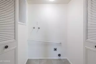 2434 S Palm Springs Dr, Tucson, AZ 85710 - Photo 30